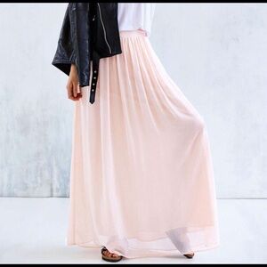 UO Pins & Needles Light Pink Maxi Skirt